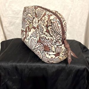 Vera Bradley makeup bag